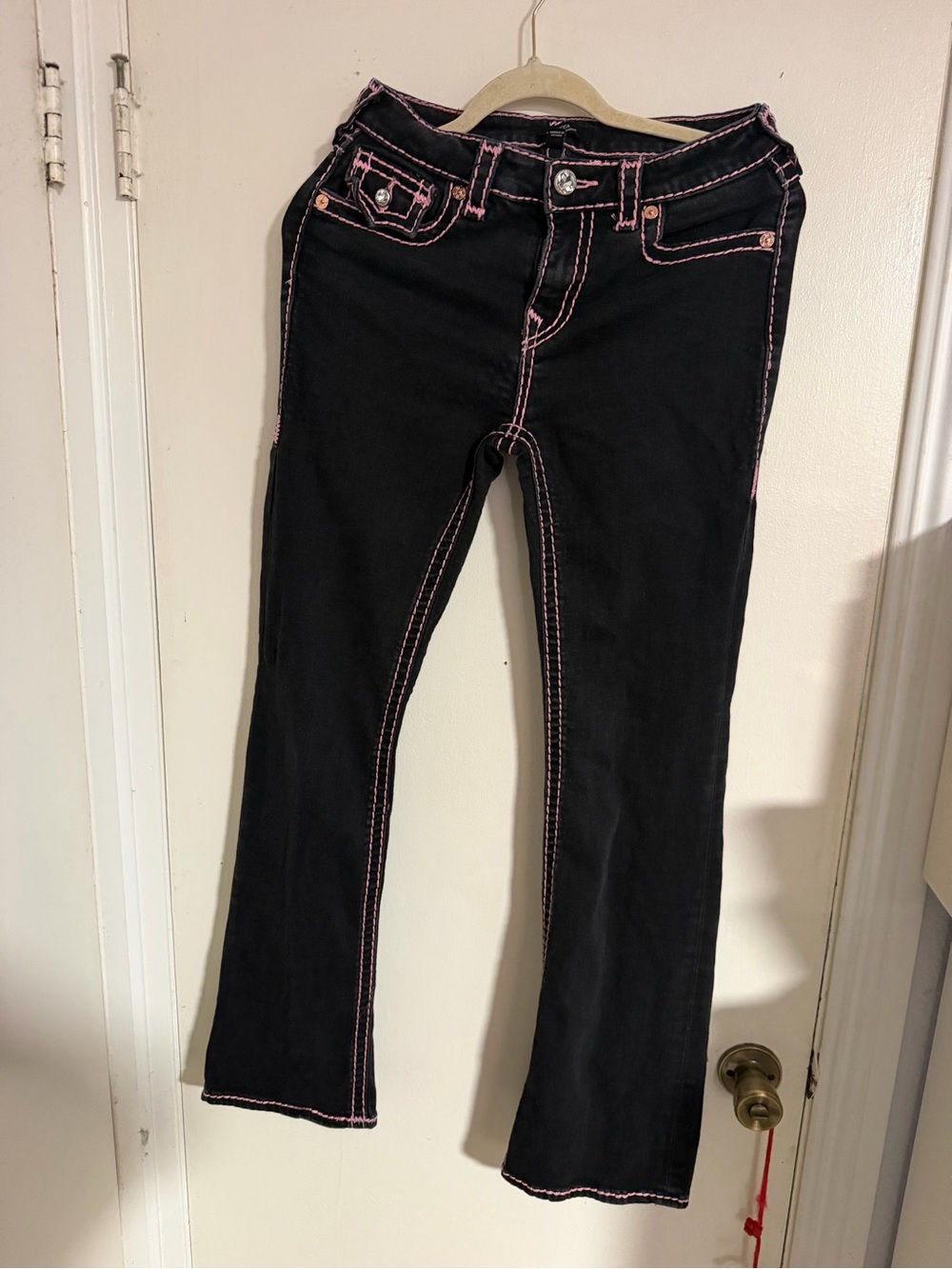 True Religion Women Black Denim Pink Contrast Stitch Flap Pocket Jeans - Size 29